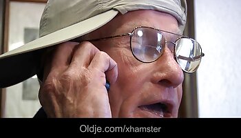 الجنس جزء لا يتجزأ xnxxمترجم محارم من حياة عاهرات الهنتاي