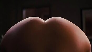 شرعية سنة فلبينية قديمة تعرض صراعيها على سكس اجنبي محارم مترجم الكام
